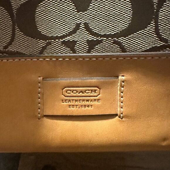 Coach Signature Duffle Travel Bag - Picture 10 of 11